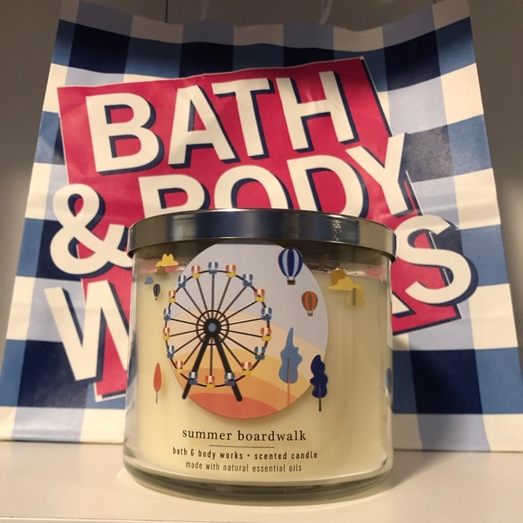 New Bath & Body Works SUMMER BOARDWALK 3 Wick Scented Candle.